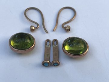 Peridot mit Türkisen